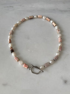Pink opal silver toggle